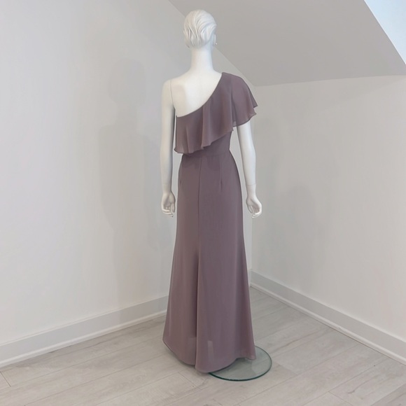 NWT SAMPLE SALE Social 8189 size 12 Fr. Truffle (lavender/gray) Chiffon Pristine - Picture 3 of 7